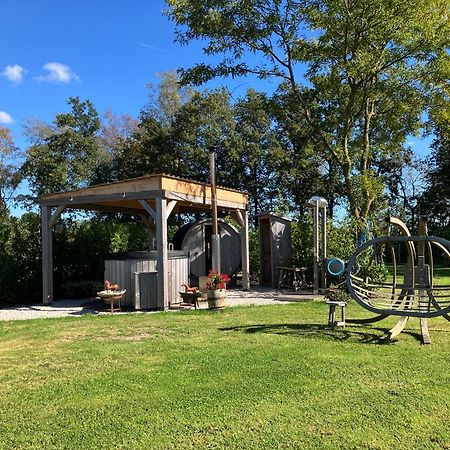 Bed & Breakfast Hoeve Happiness - Ontbijt Inbegrepen - Wellness Aanwezig Voorthuizen Dış mekan fotoğraf