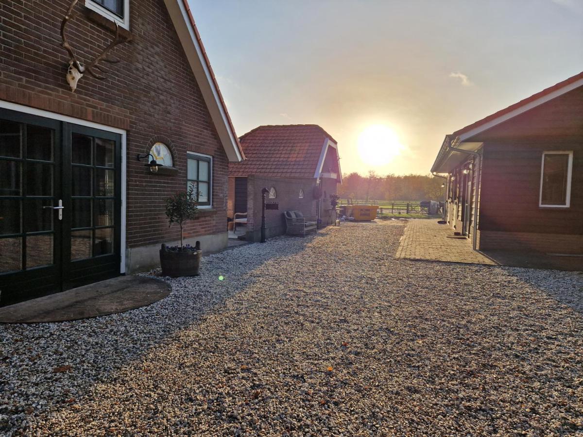 Bed & Breakfast Hoeve Happiness - Ontbijt Inbegrepen - Wellness Aanwezig Voorthuizen Dış mekan fotoğraf