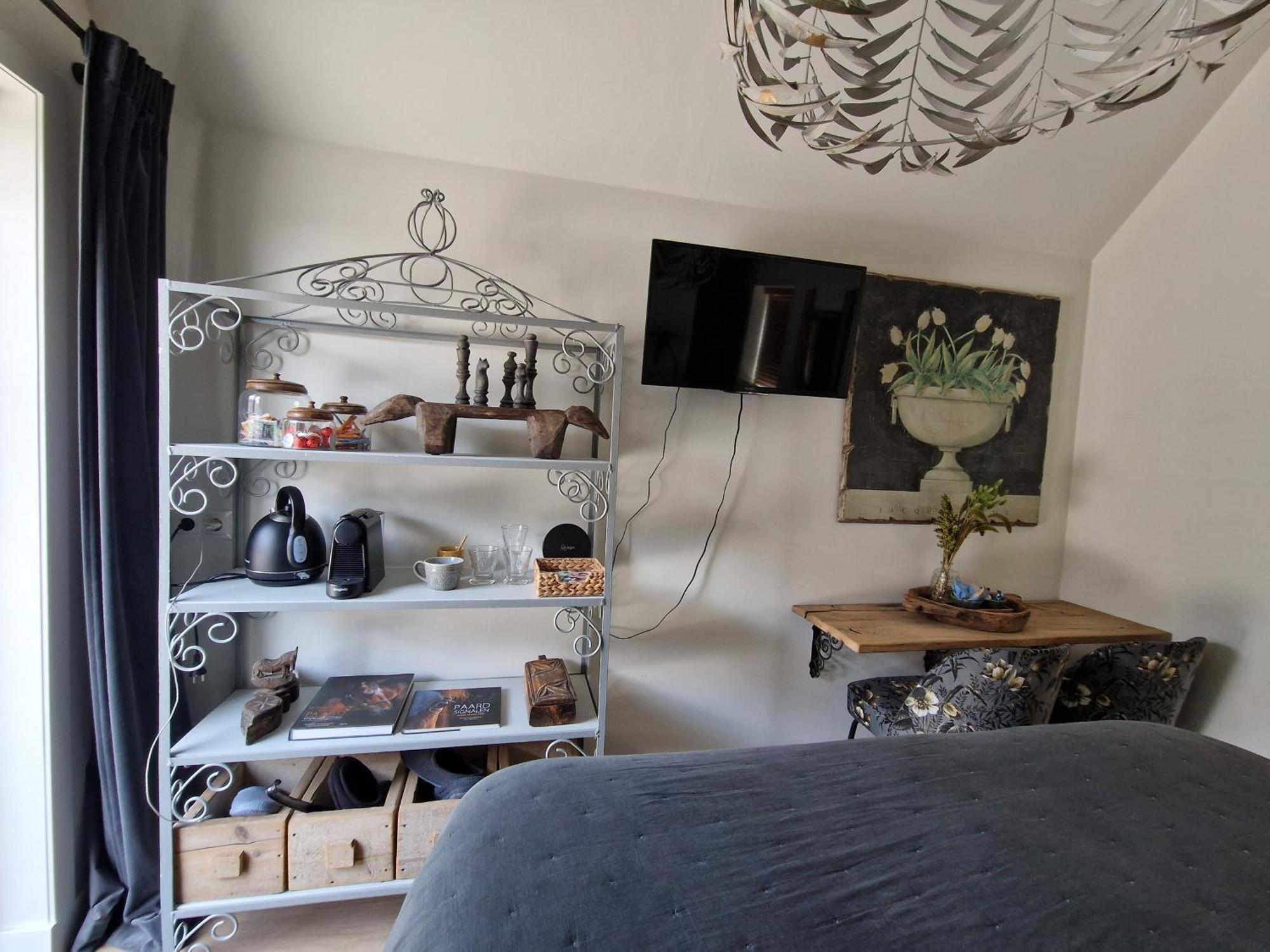 Bed & Breakfast Hoeve Happiness - Ontbijt Inbegrepen - Wellness Aanwezig Voorthuizen Dış mekan fotoğraf