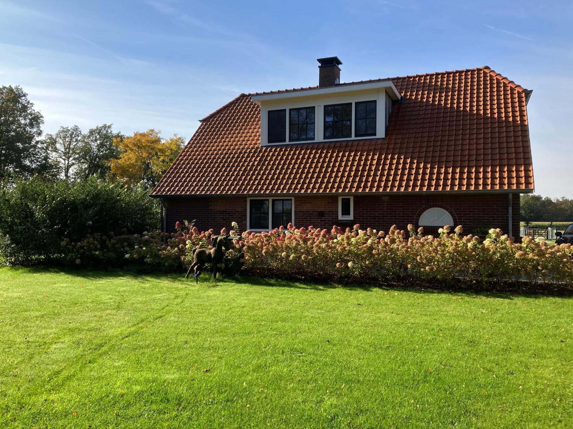 Bed & Breakfast Hoeve Happiness - Ontbijt Inbegrepen - Wellness Aanwezig Voorthuizen Dış mekan fotoğraf